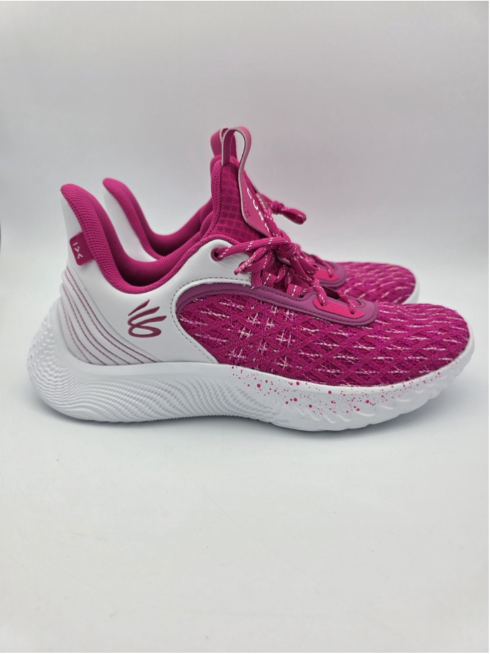 Under Armour UA Steph Curry 9 Basketball White/ Pink 3025631-600 Men’s Sz 12
